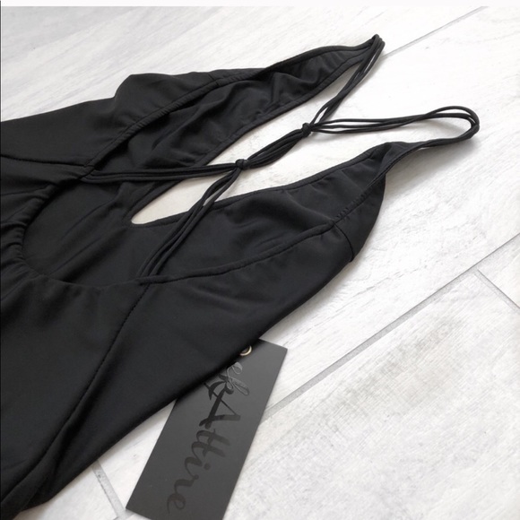 Black deep V swimsuit - Picture 7 of 8